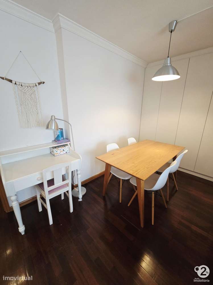 Apartamento T1+1 em S. Mamede Infesta ( perto da estação comboio )-9