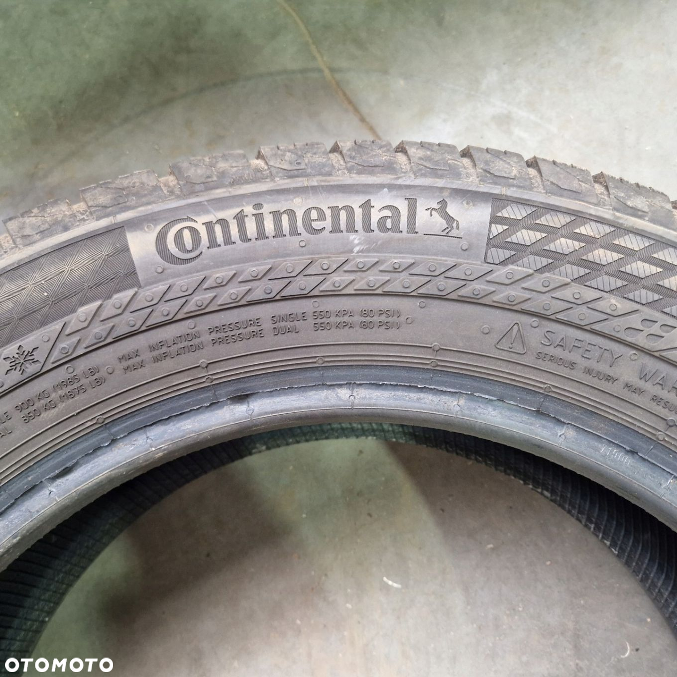 Continental VanContact 4season 195/65R16C 104/102T 5,5mm 22r 1x - 5