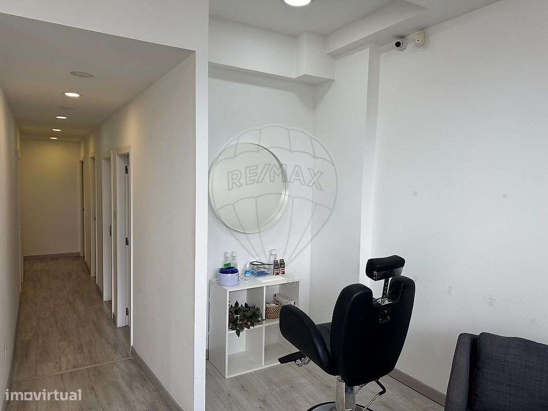 Loja  para arrendamento - Grande imagem: 4/12