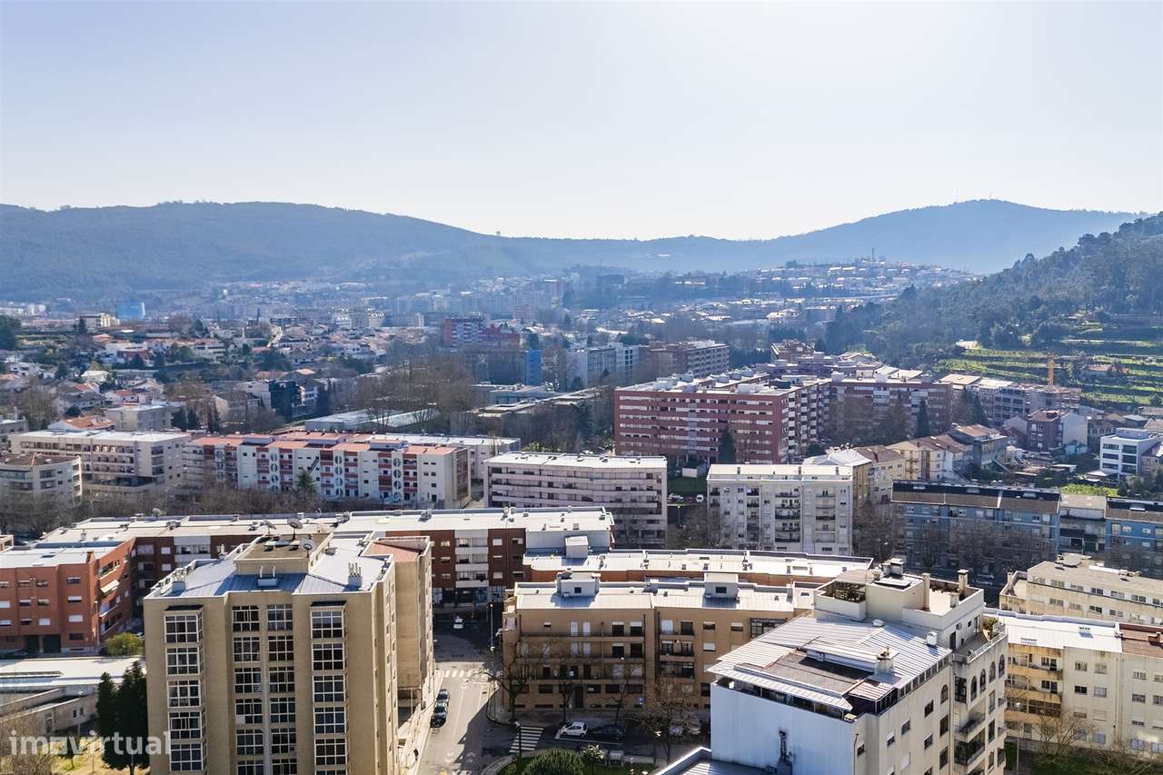 Apartamento T2 Venda em Braga (São José de São Lázaro e São João do So-35