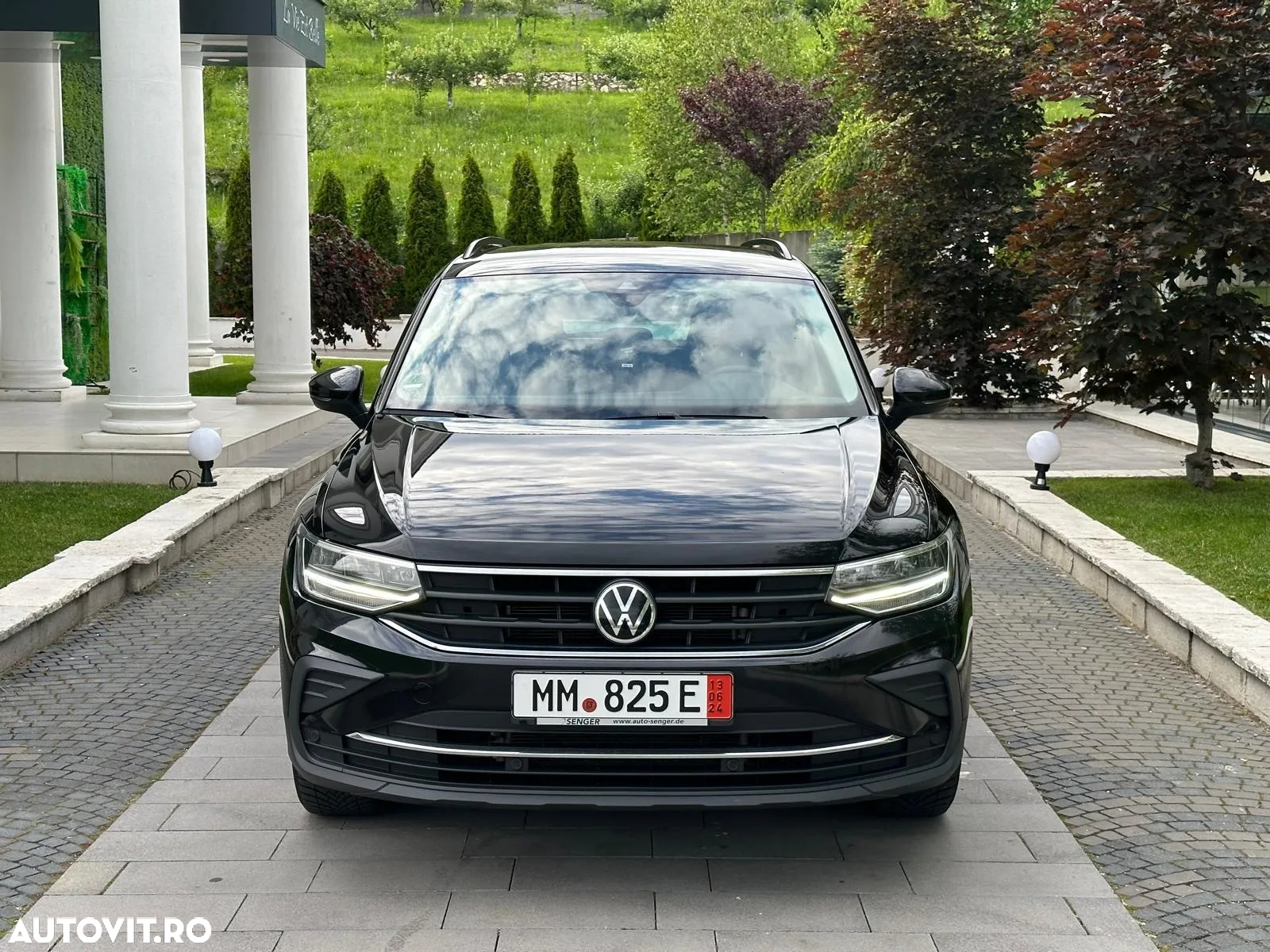 Volkswagen Tiguan - 30