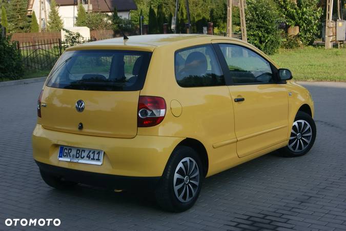 Volkswagen Fox 1.2 - 9