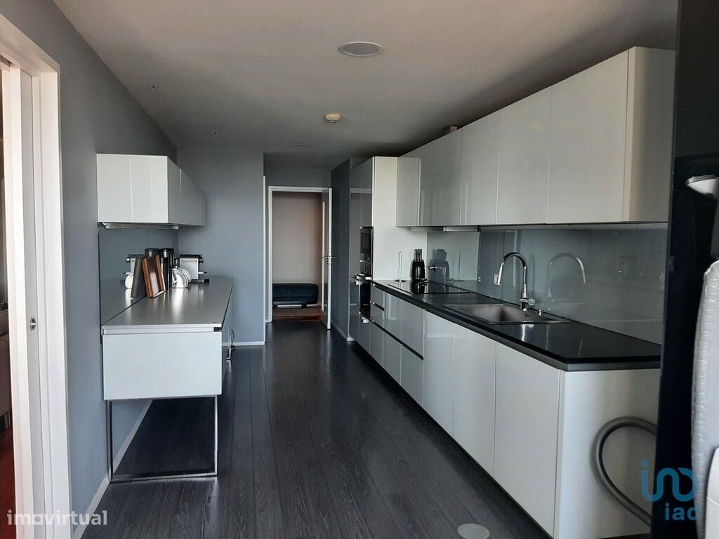 Apartamento T5 em Porto de 271,00 m2