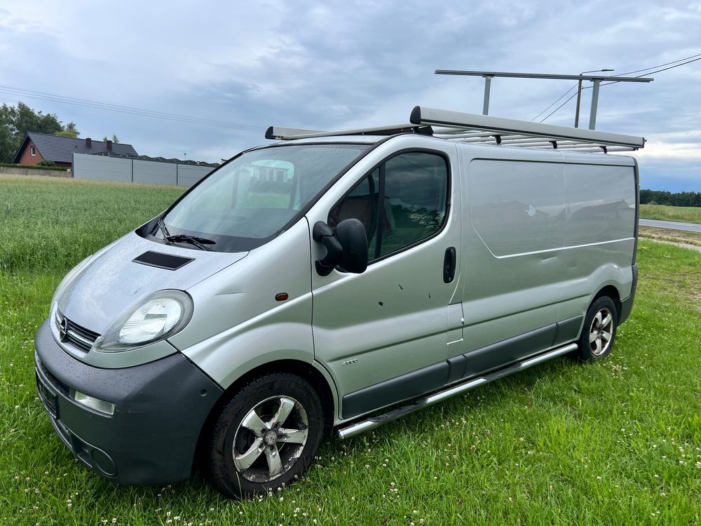Opel Vivaro 2004