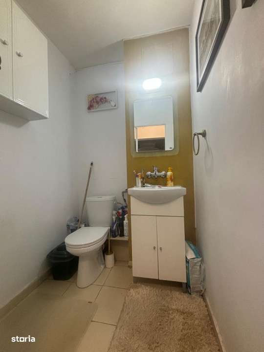 Vanzare - Cu garaj sub bloc , 3 camere, etaj 2,  partial mobilat - Imagine principală: 4/5