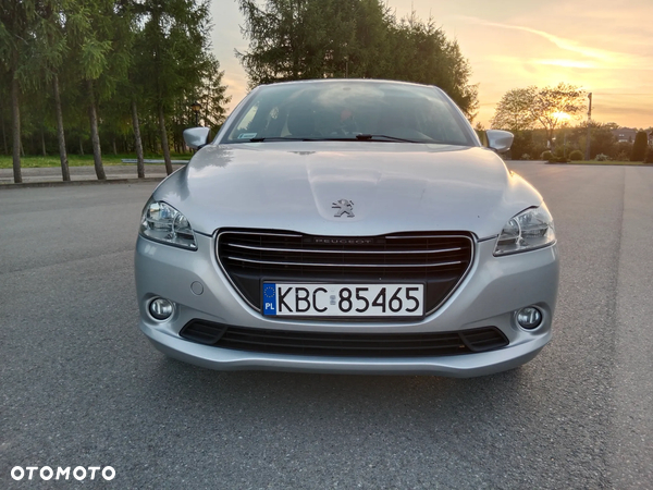 Peugeot 301 1.6 VTi Allure - 3