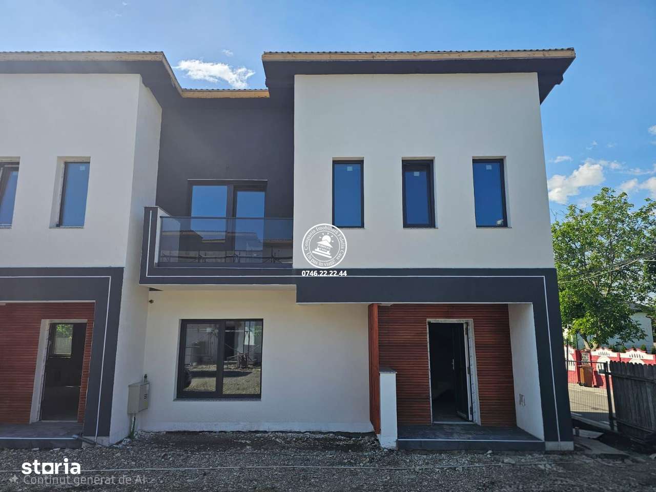 Case insiruite , 4 camere , P+1E - central in Valea Lupului-1