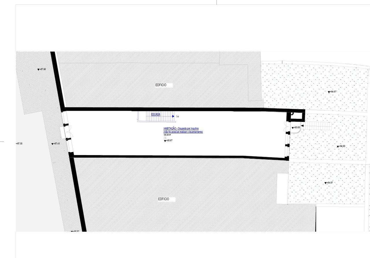 Prédio Devoluto de 3 Pisos na Rua do Almada – Baixa do Porto-4