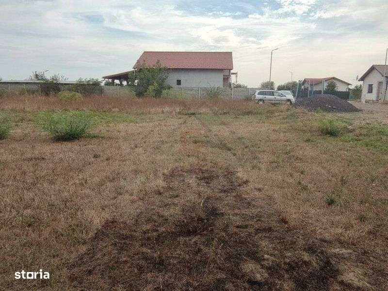 Cartier nou de case locuite. Acces pe drum iluminat. COMISION ZERO!-8