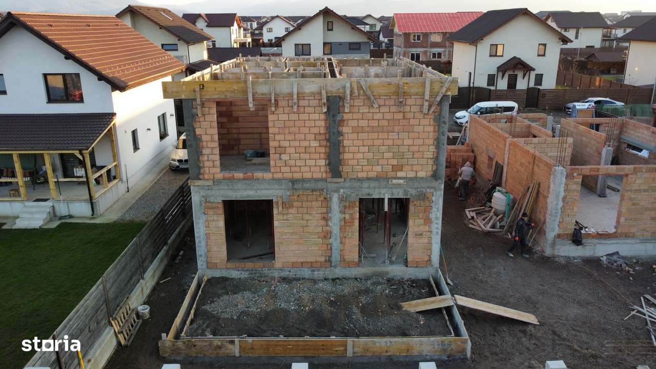 Casă de vanzare Cartier Izvorv - Imagine principală: 4/9