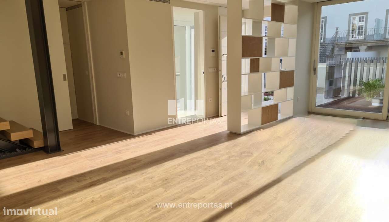 Venda de Moradia V3 duplex, Centro da Cidade, Viana do Castelo. - Grande imagem: 4/30