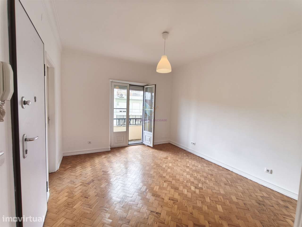 T3 Duplex na Graça a 7 min do Metro e Comboio - Grande imagem: 5/37