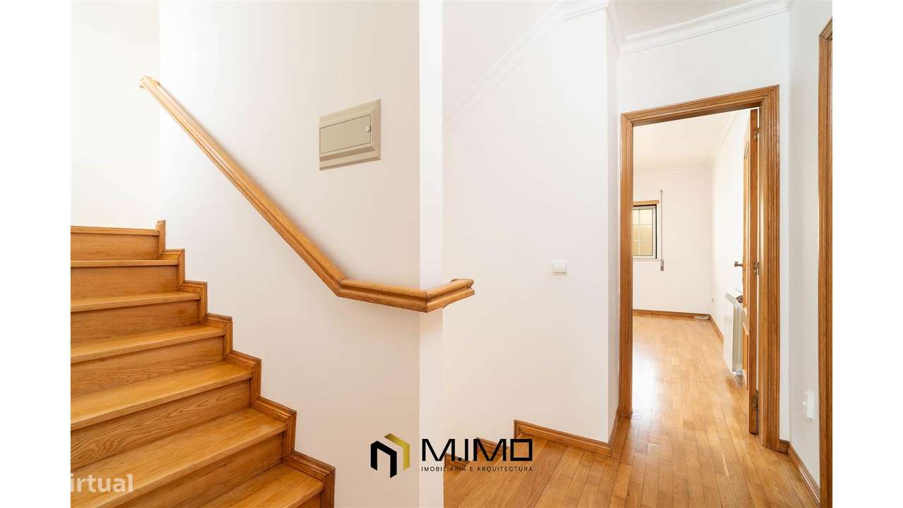 Moradia M3 com Vista Mar e Terraço Panorâmico – A 5 Minutos da Praia-15