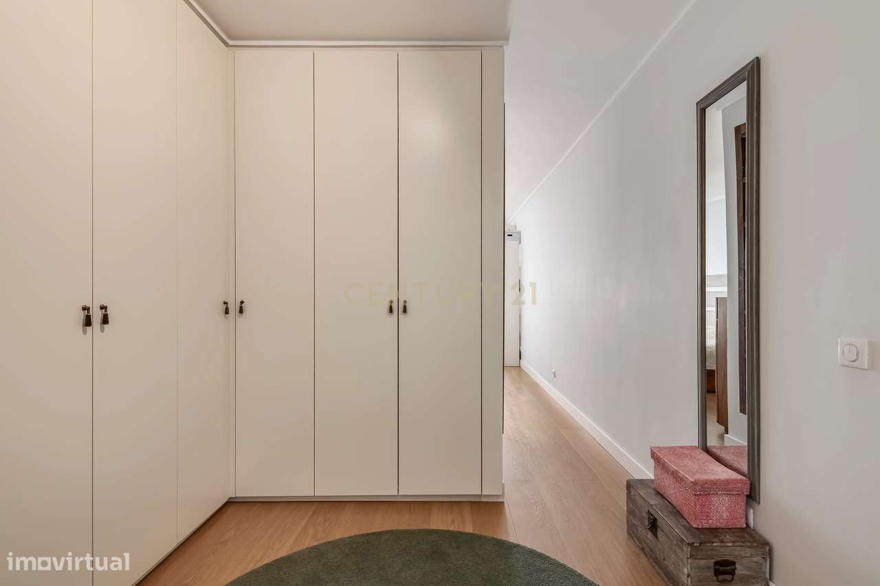 Apartamento T2 com Terraço e Parqueamento-17