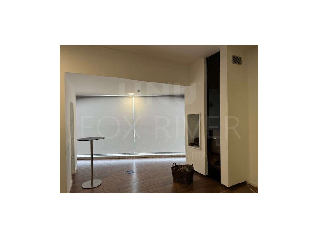 LOJA destinada a 'comércio ou serviços' - Vila Nova de Anha - Grande imagem: 5/10