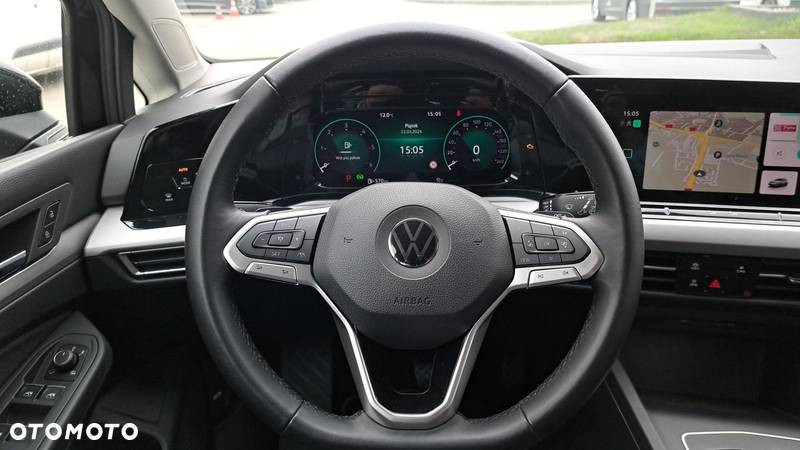 Volkswagen Golf - 17