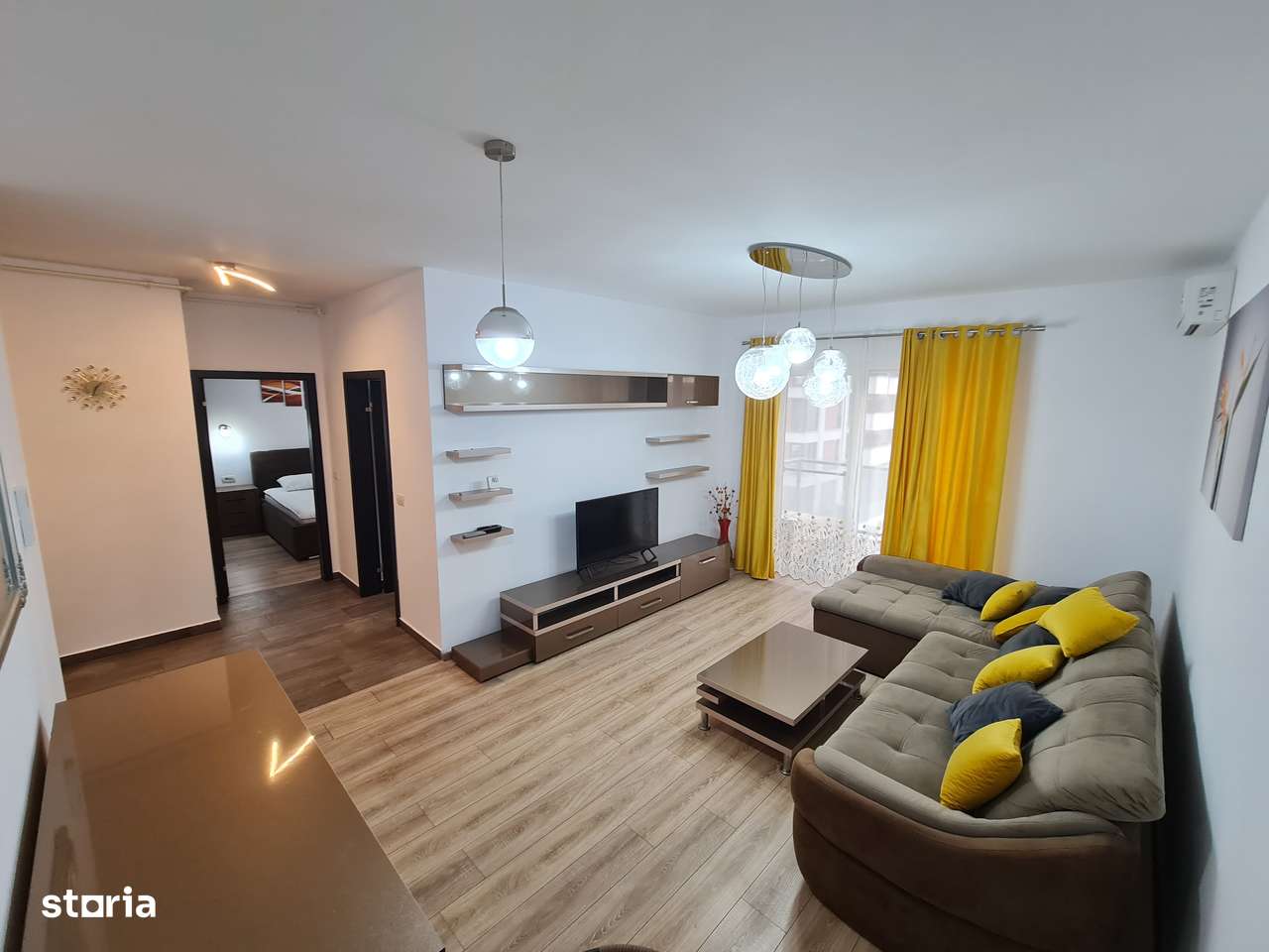 Inchiriez ap. 2 camere ADORA PARK LUX, Decomandat, Smart Tv Parcare! - Imagine principală: 1/20