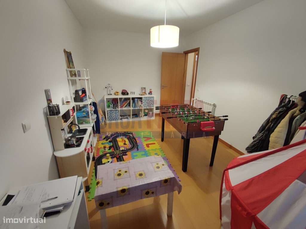 Apartamento T3 em Louro-19