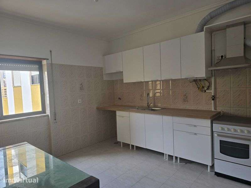 Apartamento T3 para arrendamento na Amora - Grande imagem: 5/12