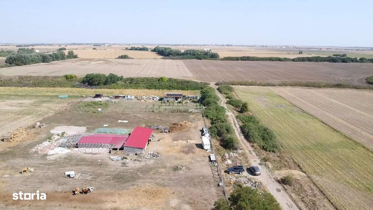 Fermă De Vânzare Funcțională 4,5H sau schimb cu casă în Gai sau Bujac - Imagine principală: 5/10