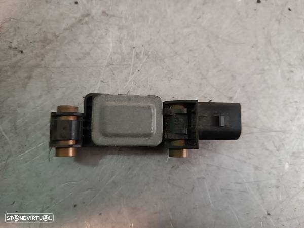 SENSOR DE IMPACTO AIRBAG AUDI A4 B7 A3 8P 8E0959651A 8E0959643B 8P0955557 8E0959643A - 5