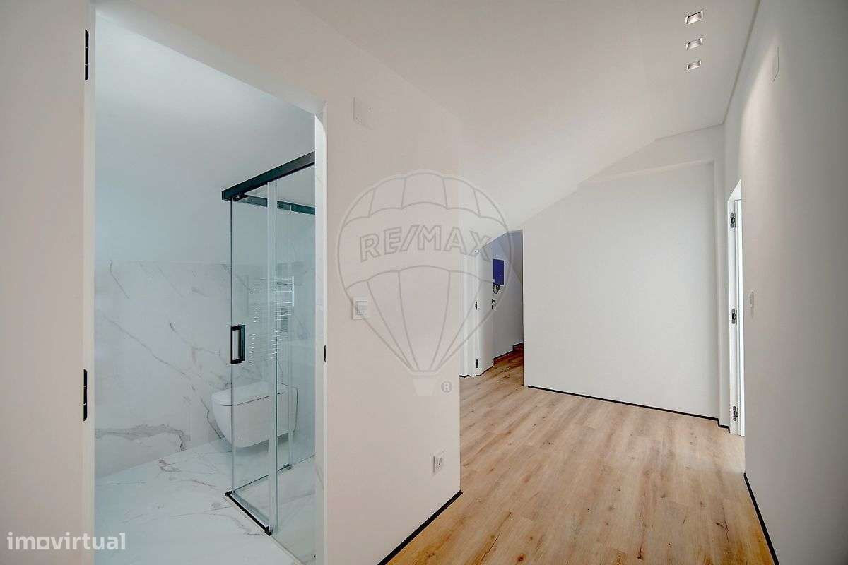 Moradia T5 para venda-34