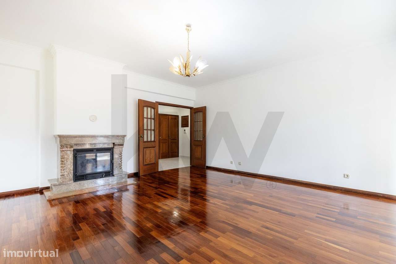 T3 com garagem e terraço com 100m2 - Grande imagem: 3/32