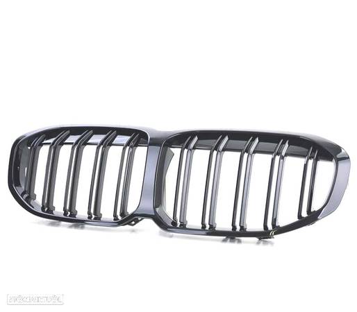 GRELHA FRONTAL PARA BMW F40 LOOK M PERFORMANCE 19- PRETO BRILHANTE - 4