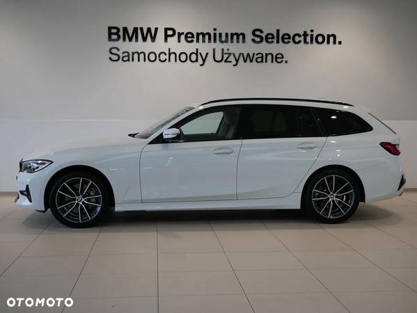 BMW Seria 3 330i xDrive Sport Line sport - 4