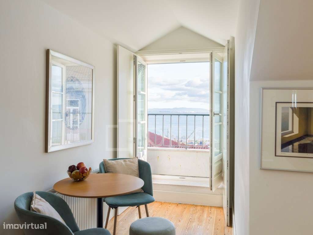 Apartamento T3 duplex com vista rio e garagem privativa, na Estrela... - Grande imagem: 4/24