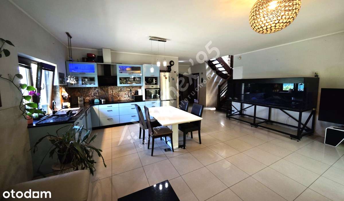 Zadbany dom _ w otoczeniu Ciszy i Zieleni - Pełny obrazek: 4/11