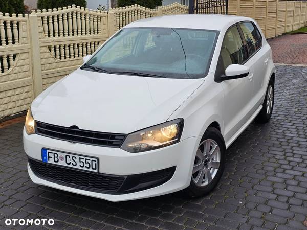 Volkswagen Polo 1.4 Highline - 1