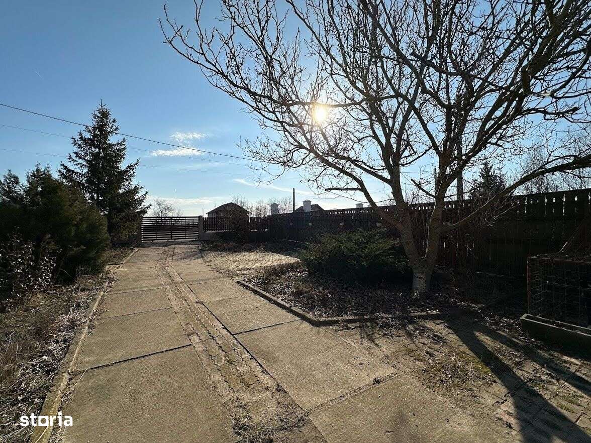 Vila beton P+1 si teren 2000 mp Calugareni-13