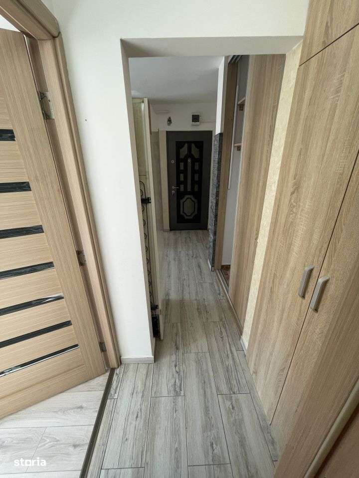 Apartament cu 2 camere,zona centrala,et intermediar,garaj,Dej-7