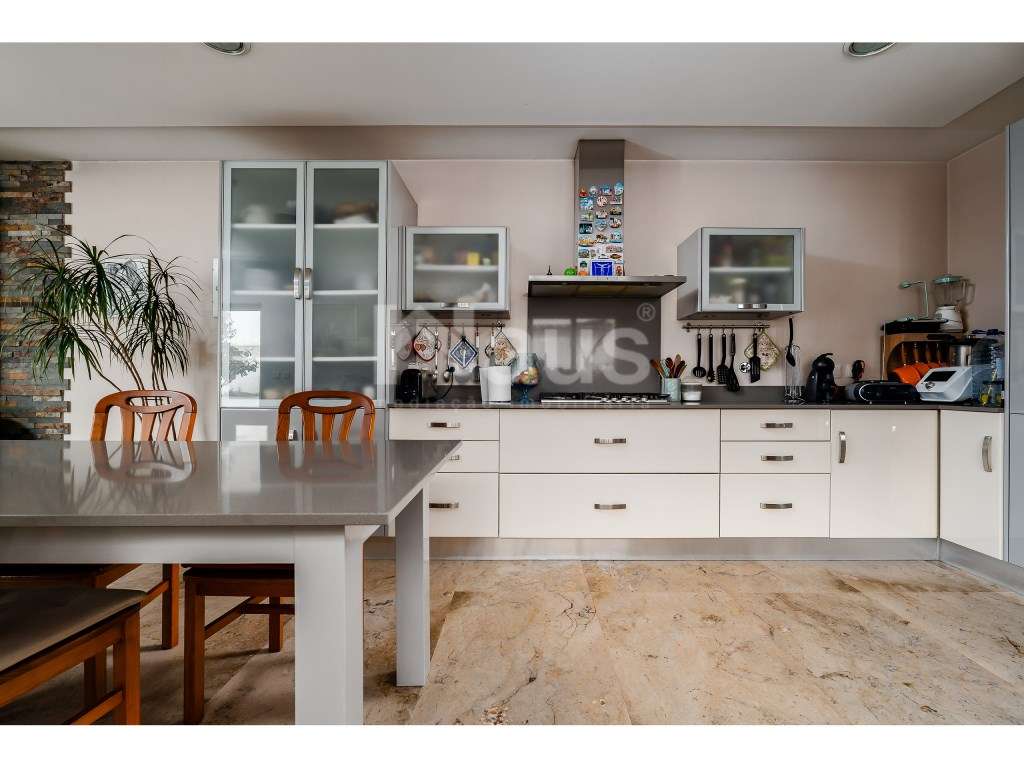 Moradia em banda T3 totalmente remodelada - Grande imagem: 4/29