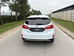 Ford Fiesta - 8