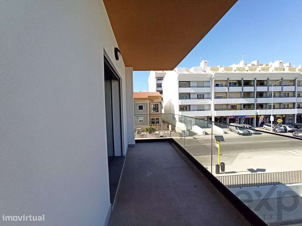 T2 Novo em condomínio fechado com piscina-24