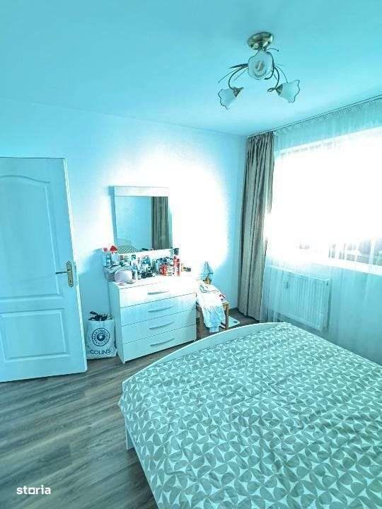 oferim spre vanzare apartament cu 3 camere la 10 minute de parcul IOR-7