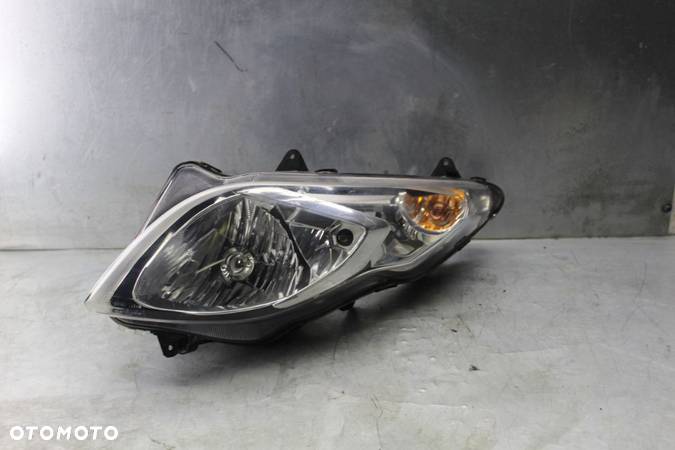 Suzuki Burgman AN 400 K7 Lampa przód przednia - 1