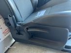 Interior din semi-piele de Renault Grand Scenic cu 7 locuri - 4