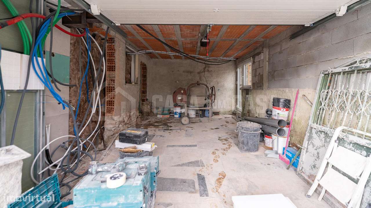 Moradia Geminada V3 em Couto de Cima-12