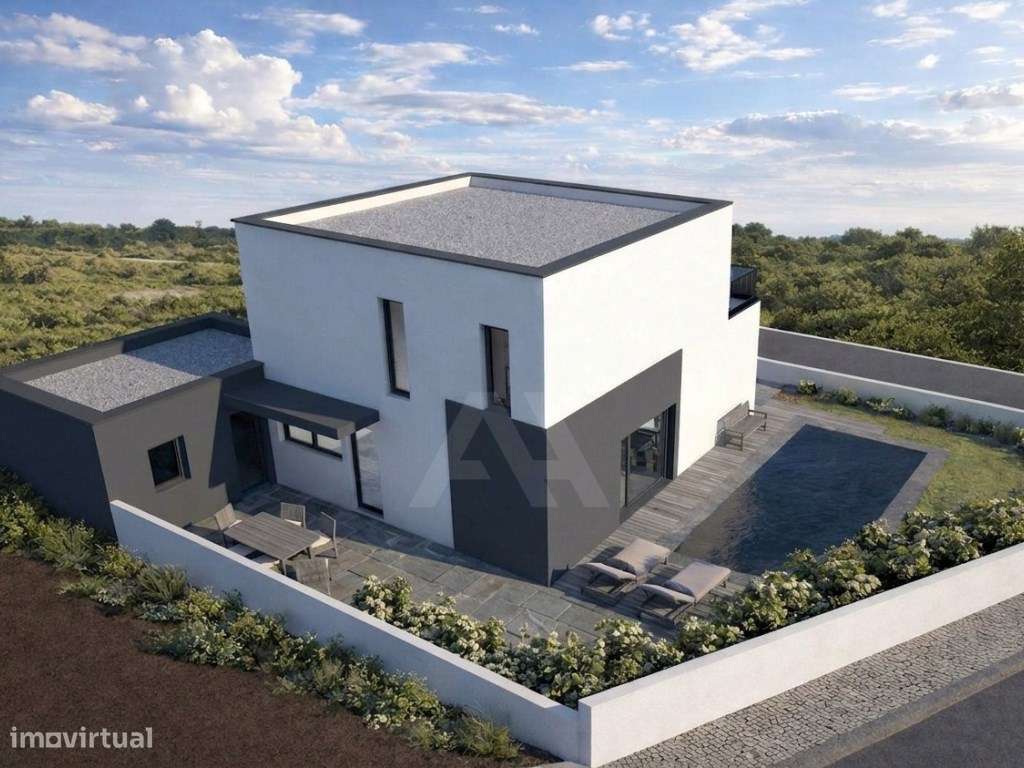 Moradia T3 com Piscina e Garagem a 5 Minutos das Caldas-13