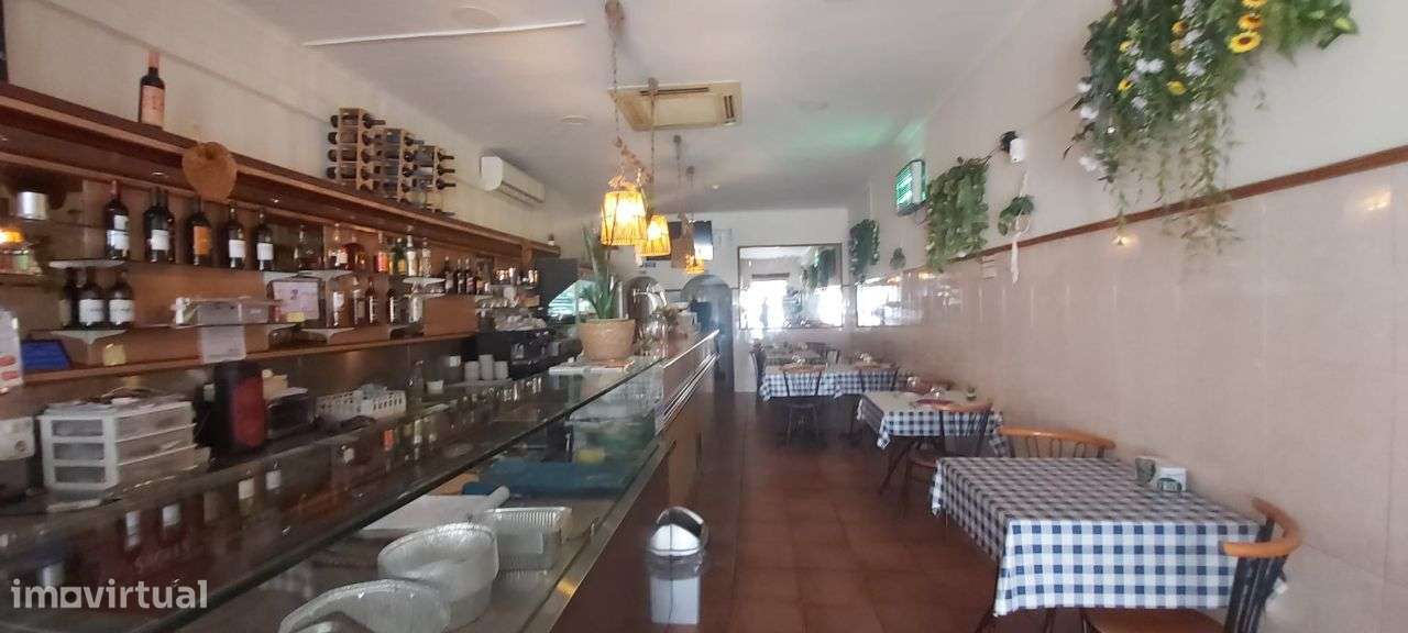 Excelente Oportunidade: Restaurante + Apartamento T2 - Grande imagem: 4/27