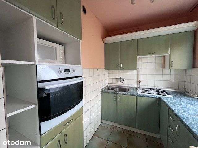 Na sprzedaż kawalerka os. Zwycięstwa 318 tys.-2