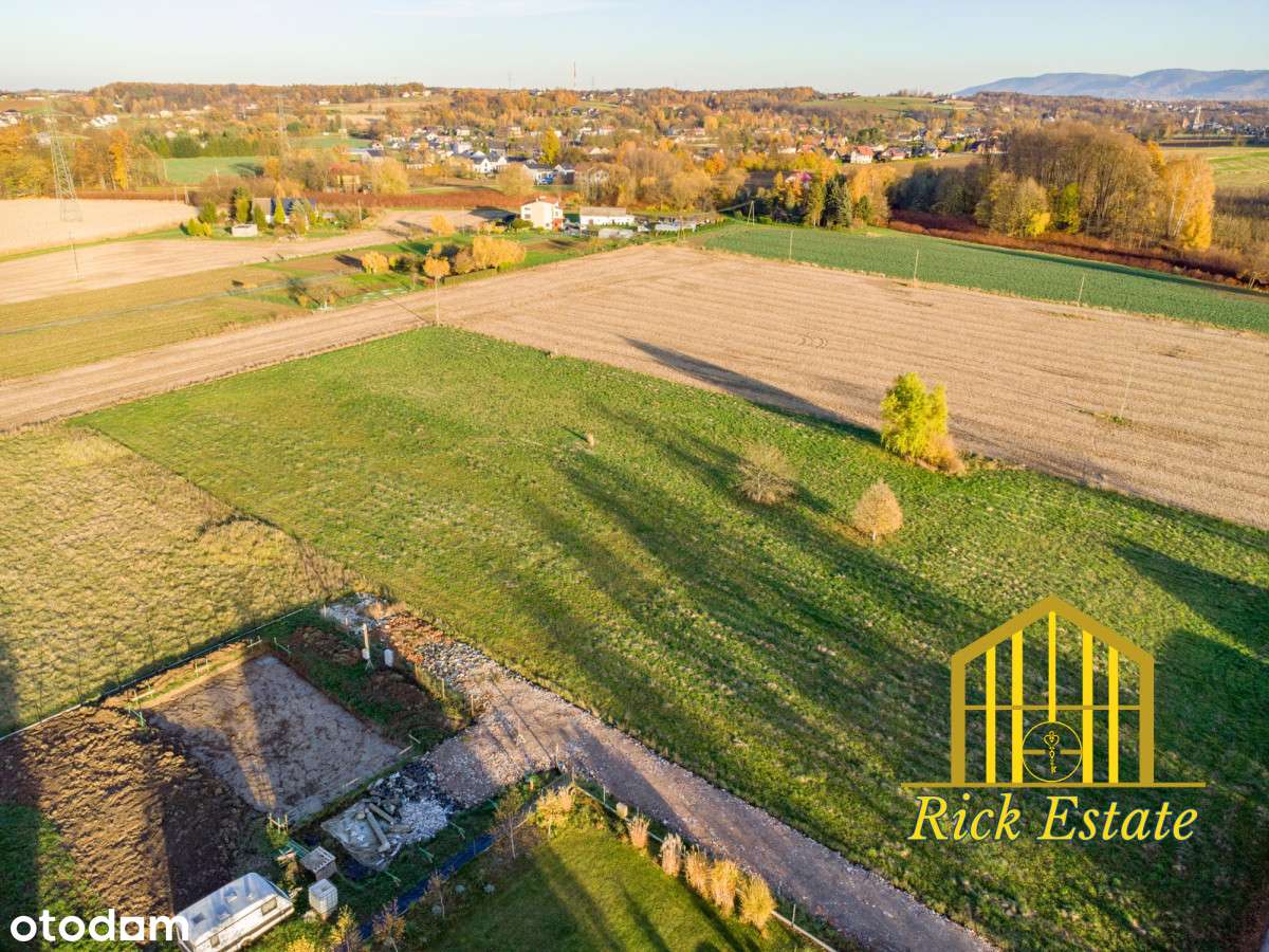 1077 m² | Działka budowlana | Media w drodze-18
