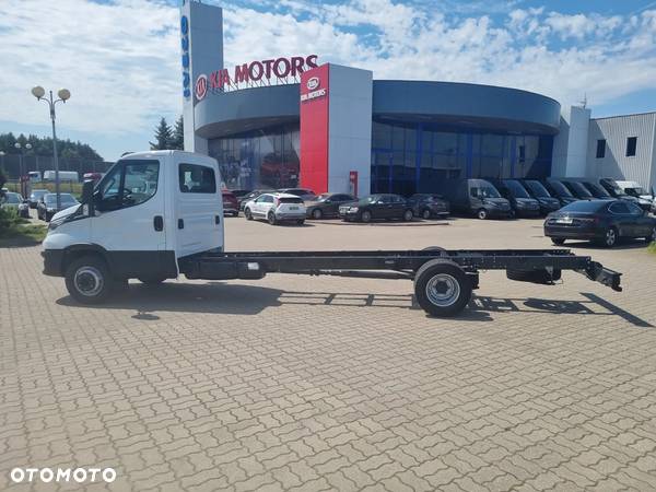 Iveco DOSTEPNE OD RĘKI 70C18 DO ZABUDOWY !!! - 2