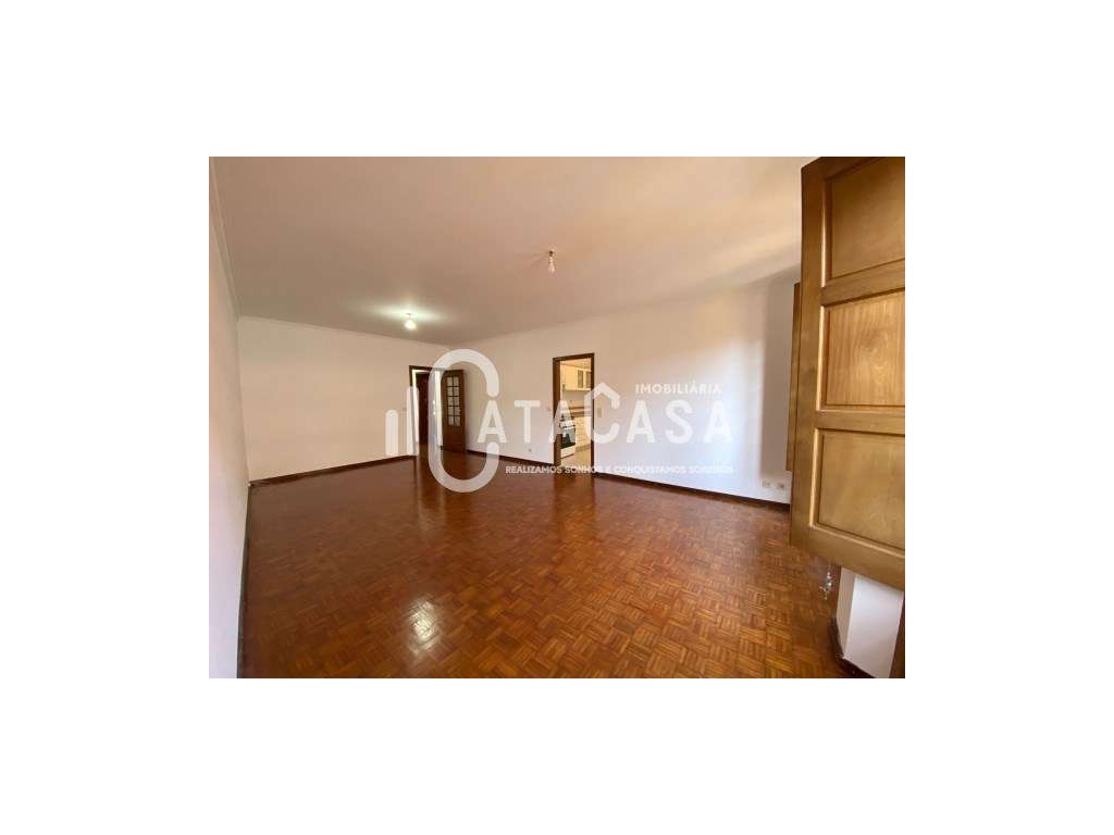 Apartamento T2 no centro de Águeda para venda - Grande imagem: 2/17