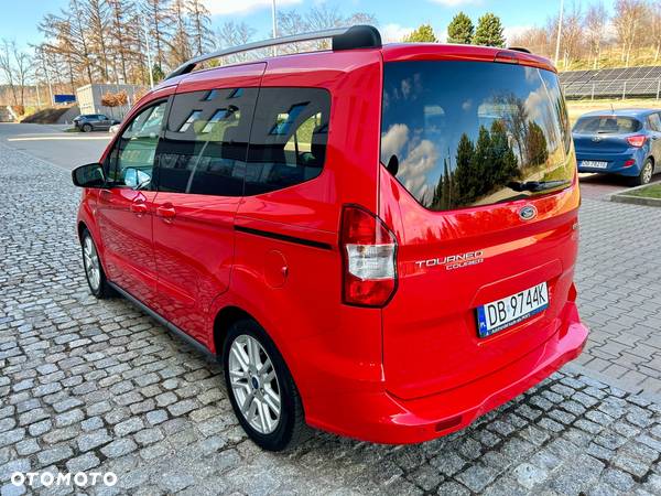 Ford Tourneo Courier 1.0 EcoBoost Titanium - 10