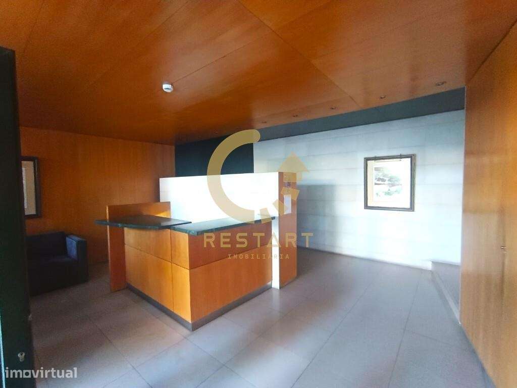 Apartamento T1 para Arrendamento – Jardins da Arrábida, Vila Nova de G - Grande imagem: 3/38