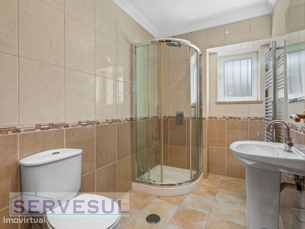 Linda Moradia de campo com 5 quartos, piscina, garagem e pomar a 5 ...-40